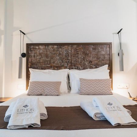 Lithos Luxury Suites Tínos Esterno foto