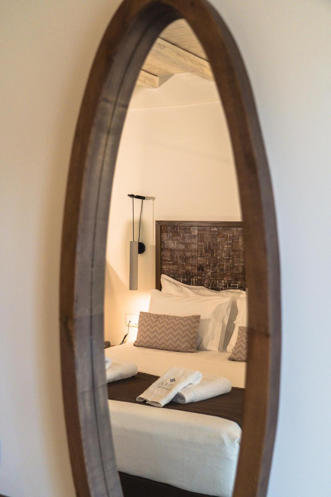 Lithos Luxury Suites Tínos Esterno foto