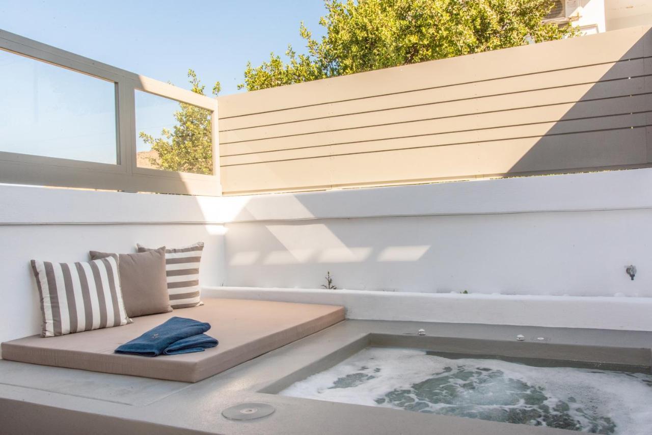 Lithos Luxury Suites Tínos Esterno foto