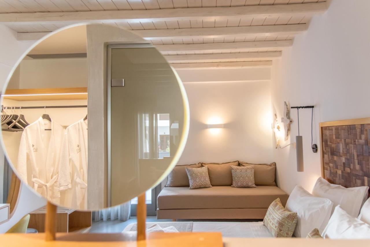 Lithos Luxury Suites Tínos Esterno foto